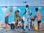 Ecailleurs de poissons au march� de Marigot St-Martin (Antilles)